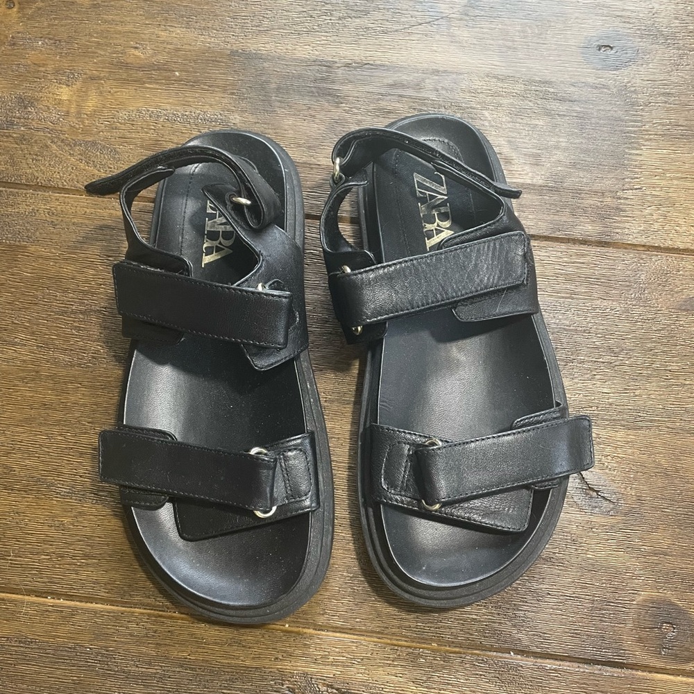 ZARA Black Sandals Sz 6.5